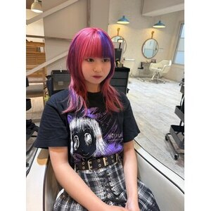 『個性派ビビッドデザインカラー』