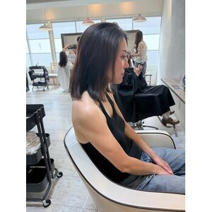 【ヘアチェンジで印象激変！大人可愛いショートへ】