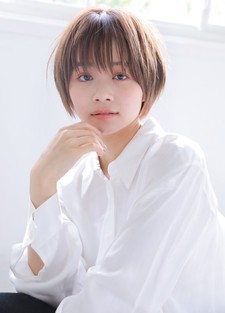 ふんわり丸みショートボブ